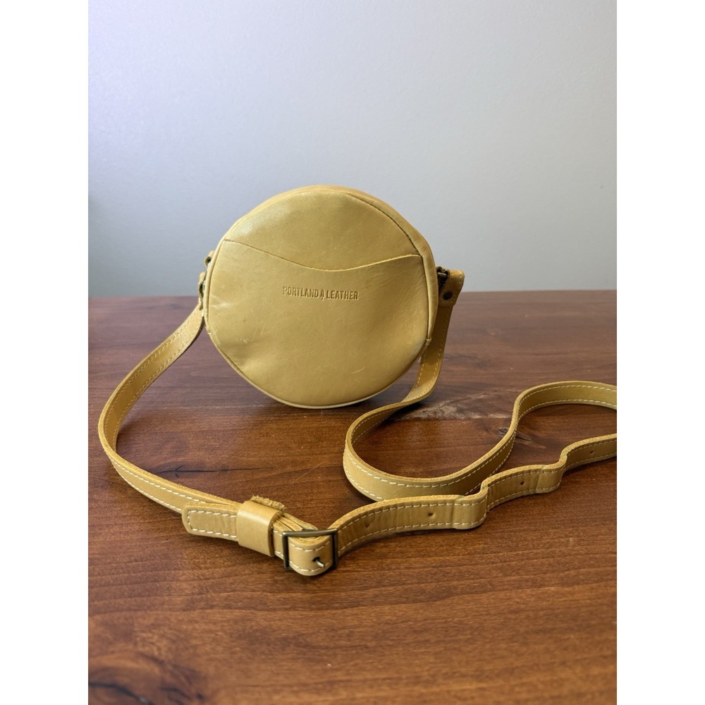 Portland Leather Women's Tan Crossbody Phoenix Purse Bag Circle Round 7" $90